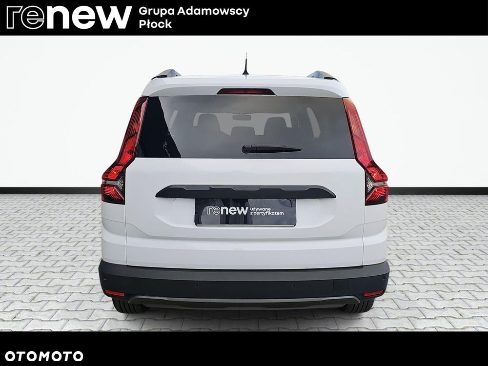 Dacia Jogger 1.0 TCe Essential 7os - 11