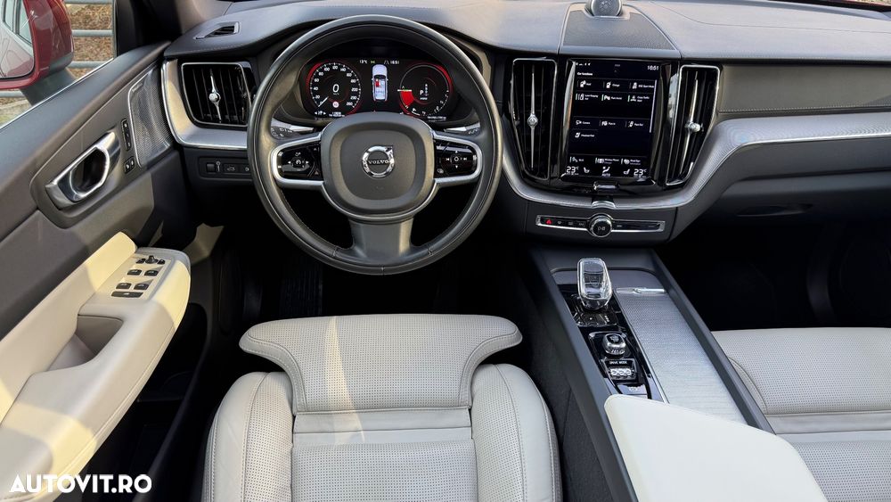 Volvo XC 60 T6 AWD Recharge Geartronic Inscription Expression - 8