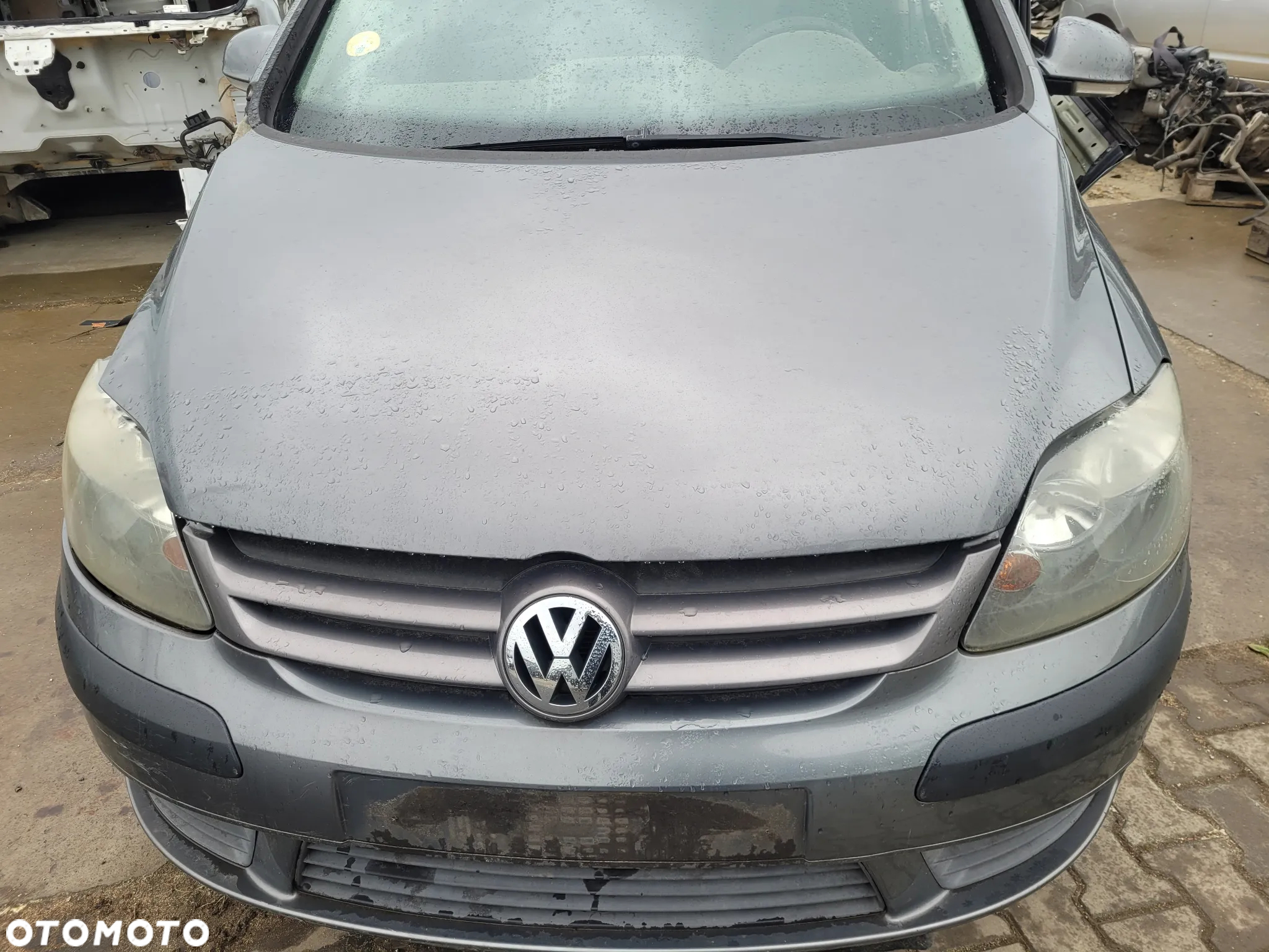 Maska pokrywa VW Golf V Plus 2006r LA7T - 2