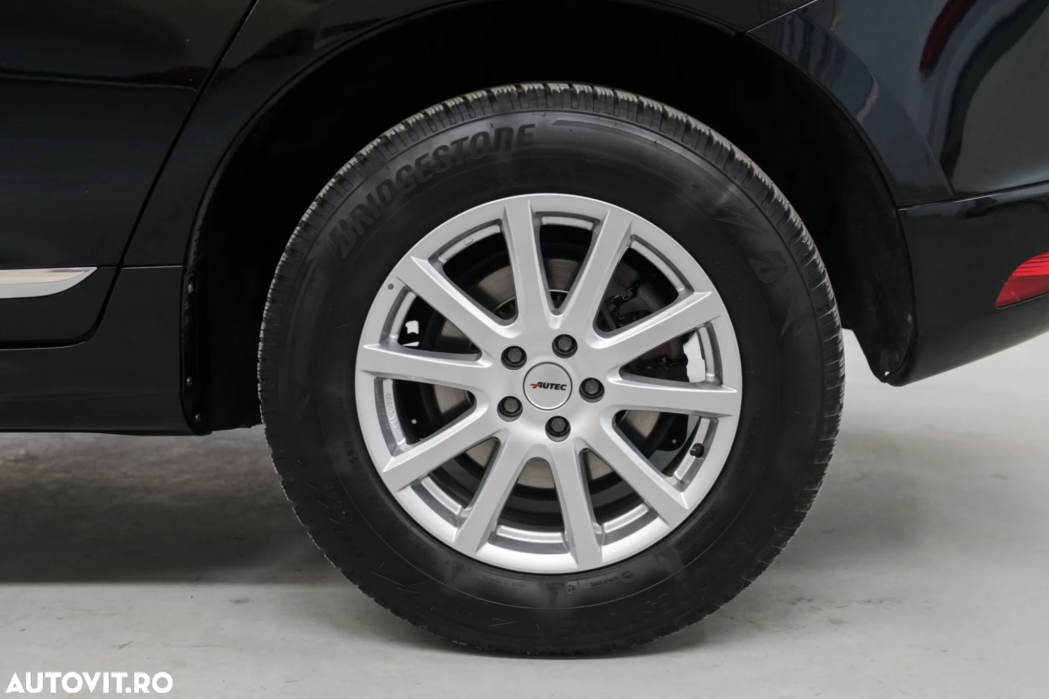 Volvo XC 60 D5AWD Start-Stop Summum - 7