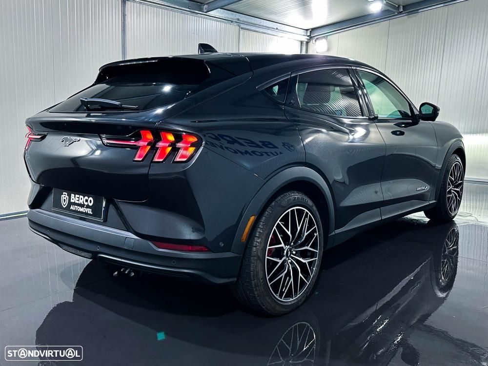 Ford Mustang Mach-E 98.7 kWh Premium AWD - 5