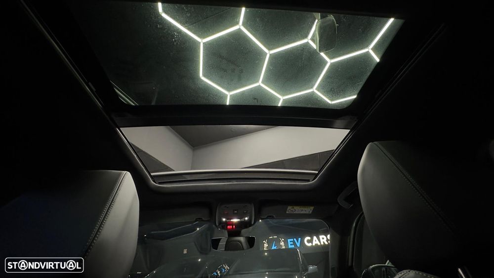 Peugeot e-2008 GT+ - 34