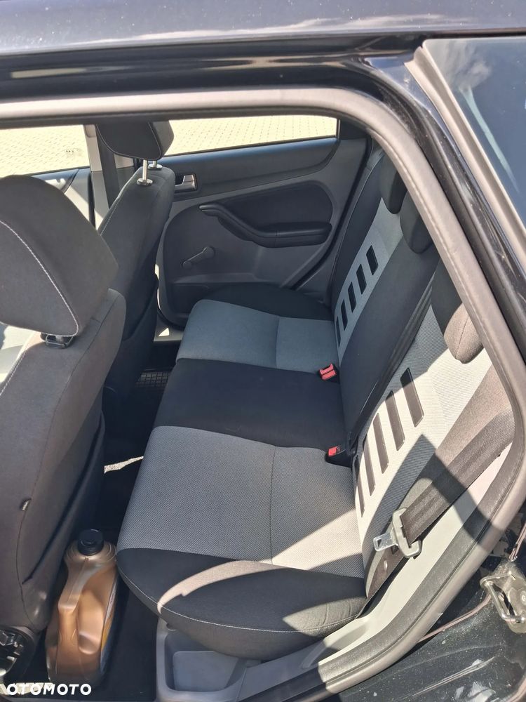 Ford Focus 1.6 TDCi cDPF Gold X - 6
