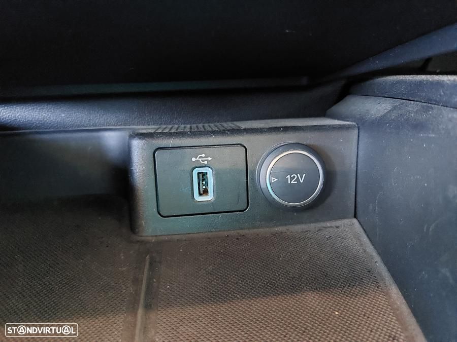 Ford Focus SW 1.0 EcoBoost Business - 30