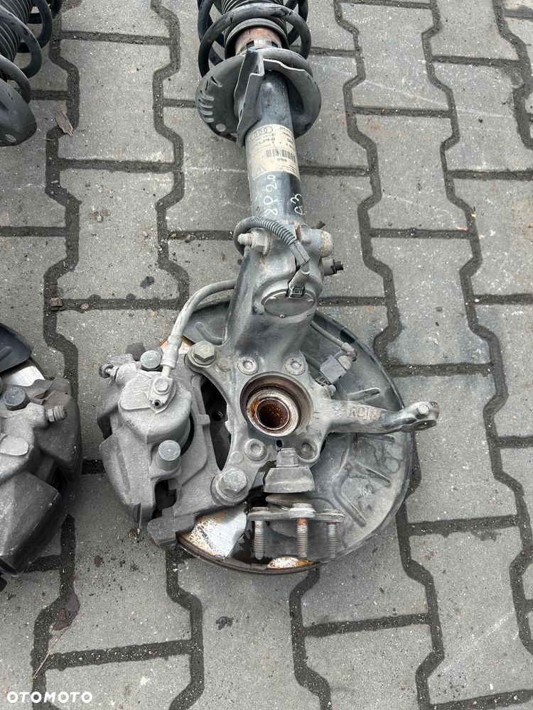Audi A3 8P 2.0 tdi zwrotnica lewa prawa kopyto mc-pherson Touran I lift Octavia II lift Volkswagen Golf VI Passat B6 - 3