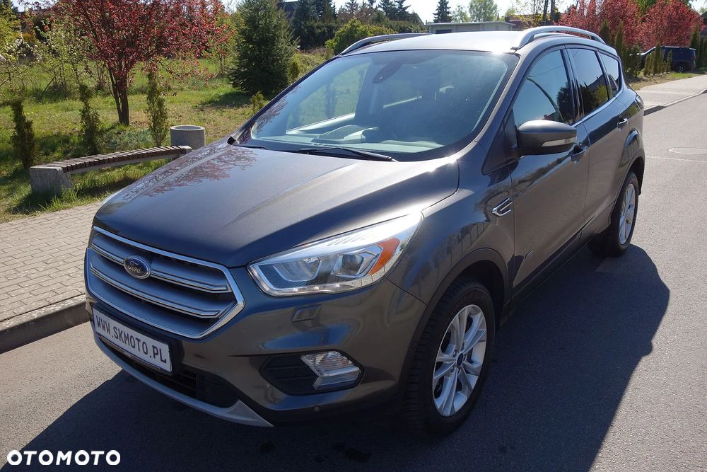 Ford Kuga 2.0 TDCi 4x4 Titanium - 22