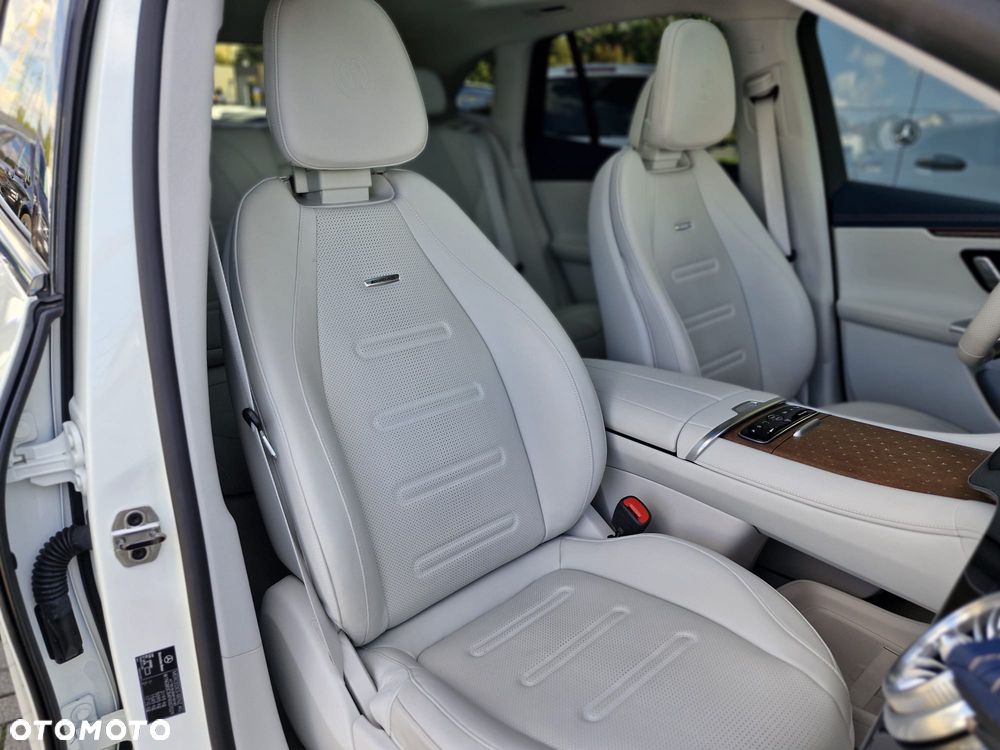 Mercedes-Benz EQE AMG 43 90.5kWh 4-Matic - 19