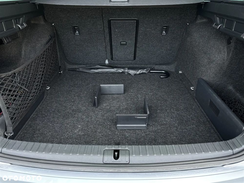 Skoda Octavia 2.0 TDI SCR Style DSG - 8