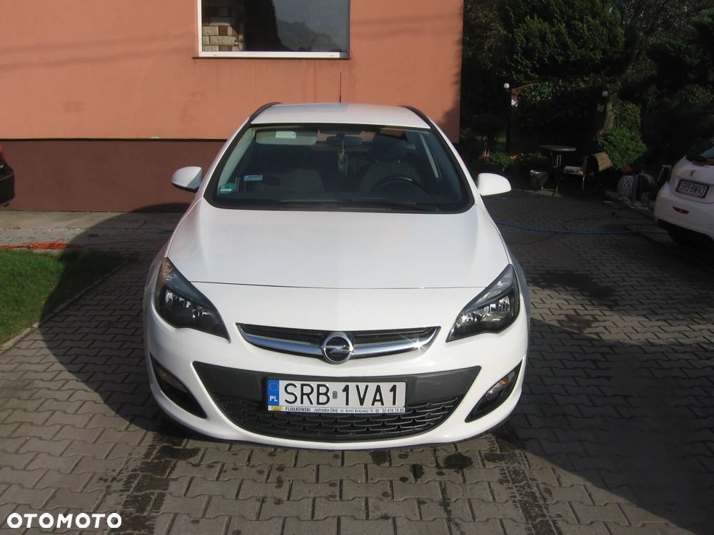 Opel Astra - 1