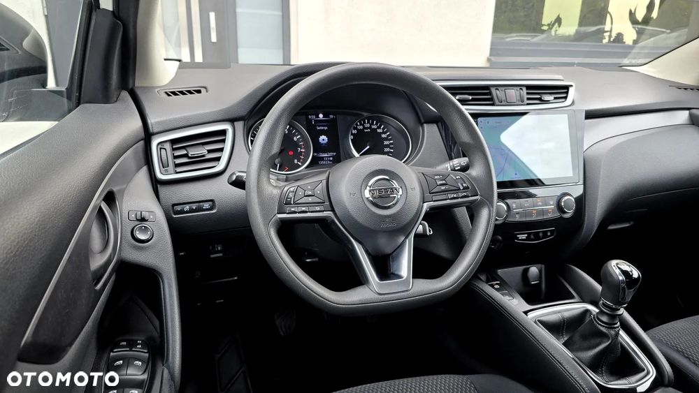 Nissan Qashqai 1.2 DIG-T N-Connecta - 24