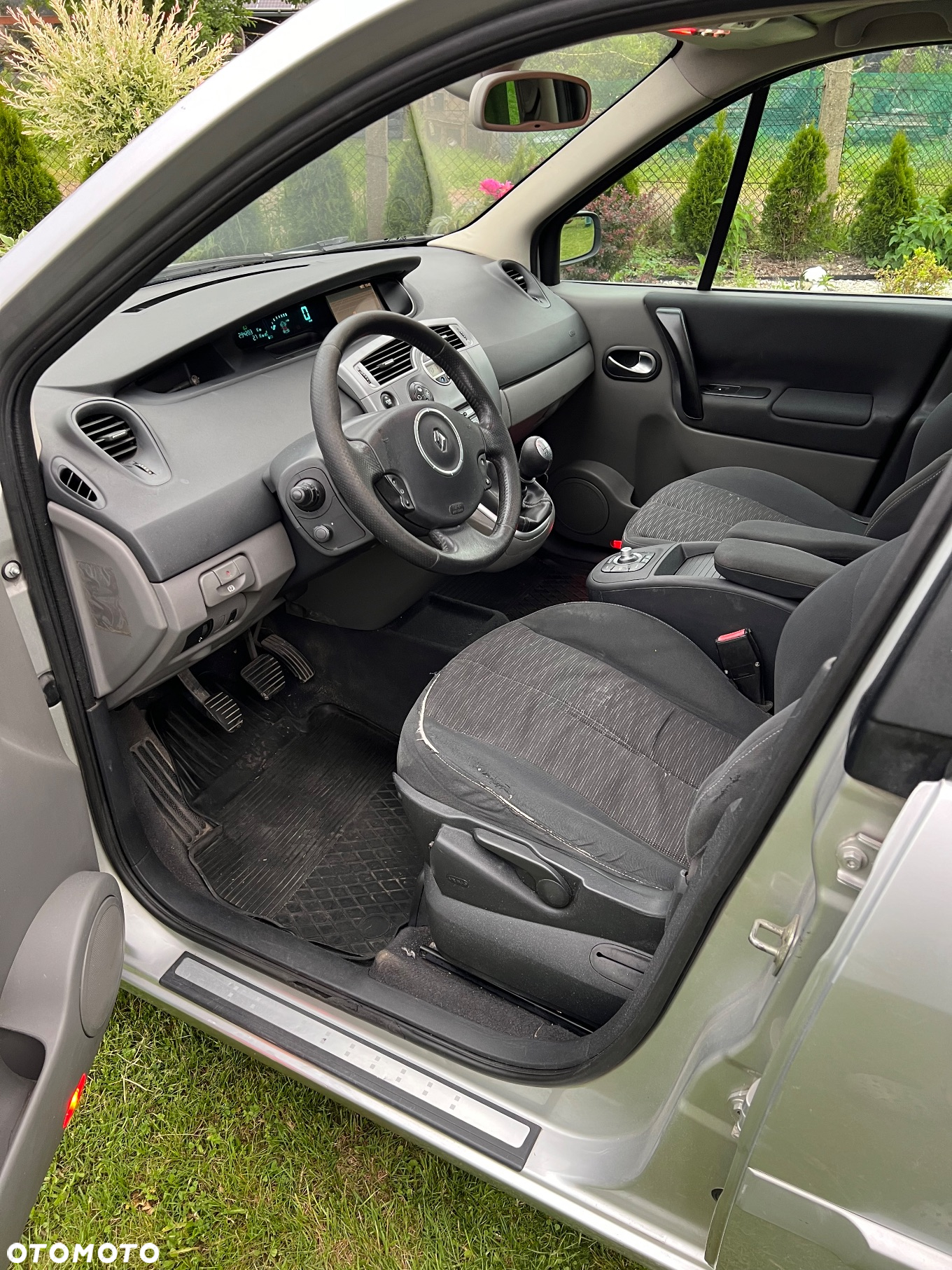 Renault Scenic 2.0 16V Expression - 6