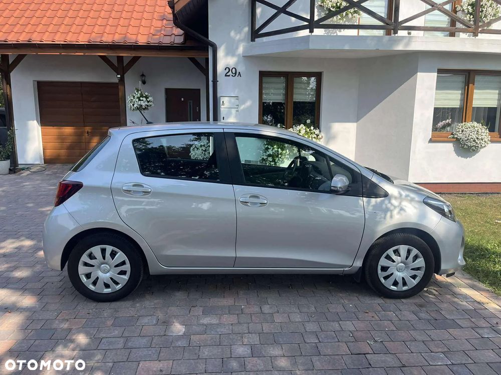 Toyota Yaris 14-17 - 3