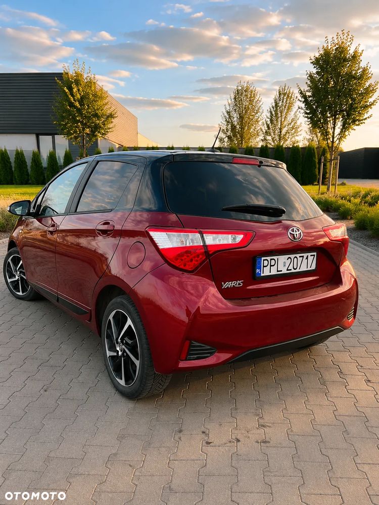 Toyota Yaris - 4