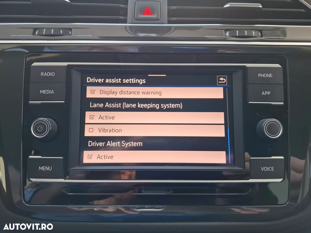 Volkswagen Tiguan 2.0 TDI SCR DSG Life - 18