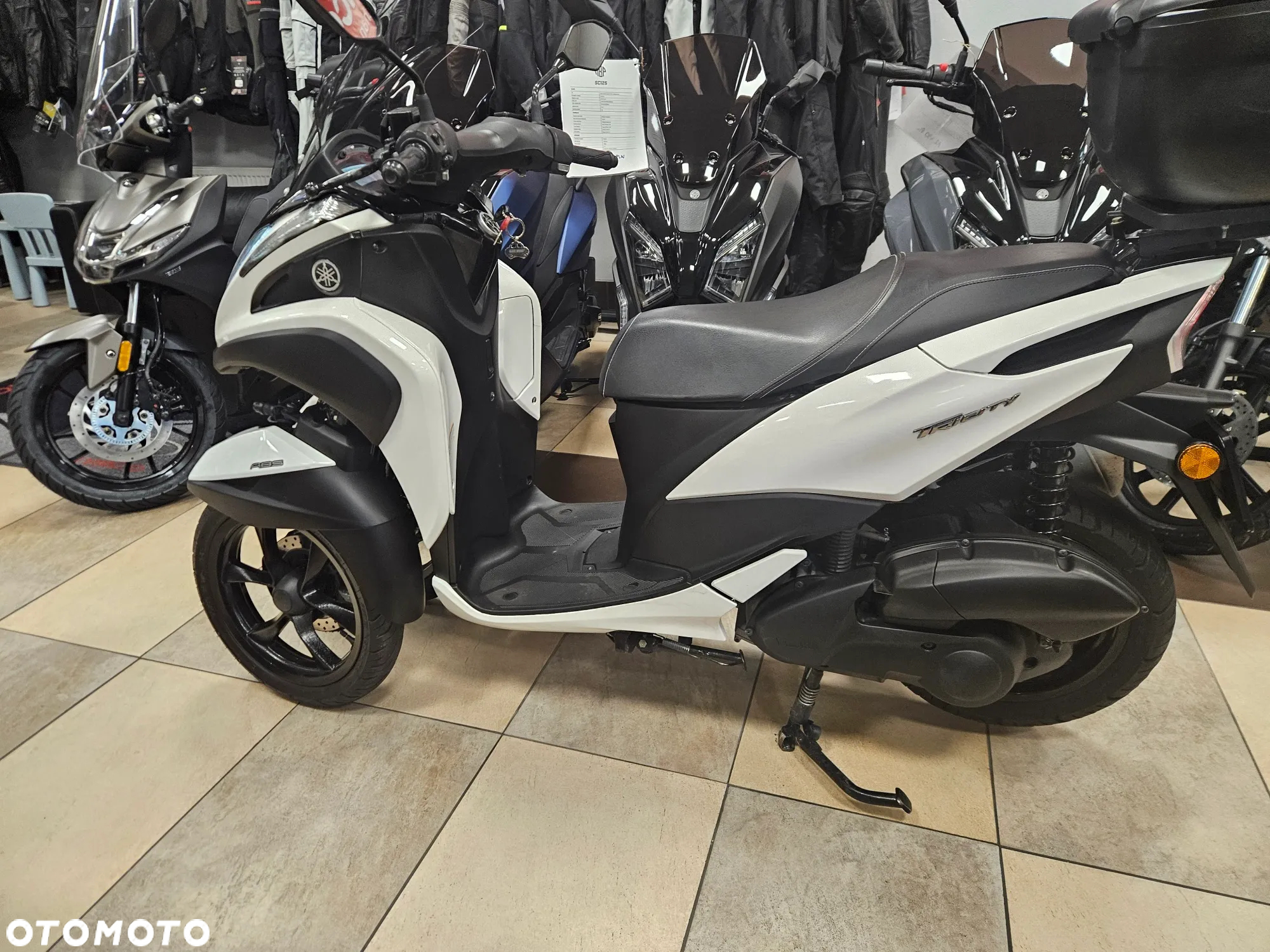 Yamaha Tricity - 7