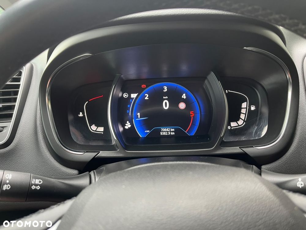 Renault Scenic - 20