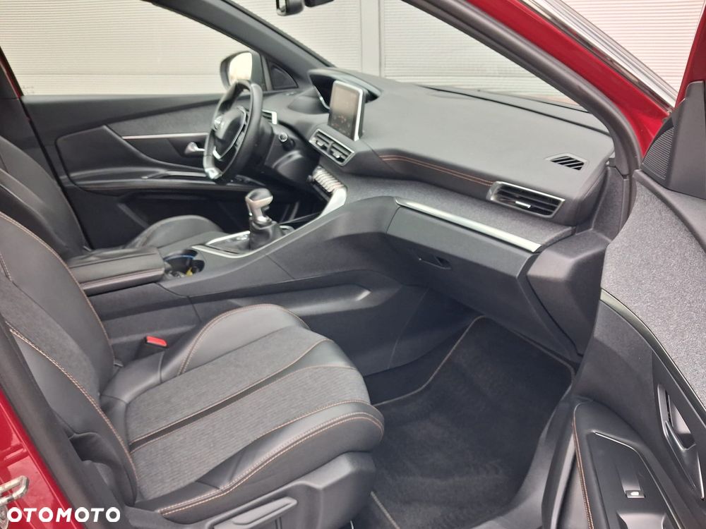 Peugeot 3008 PureTech 130 Stop & Start GPF Allure Business-Paket - 26
