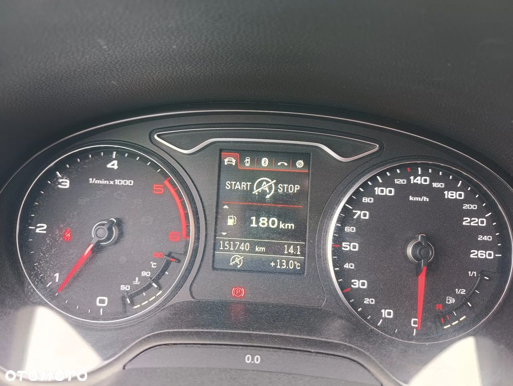 Audi A3 Sportback 2.0 TDI S line Sportpaket - 30