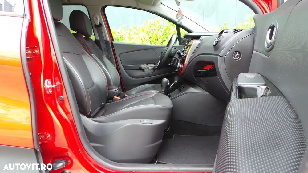 Renault Captur TCe 120 EDC Helly Hansen - 17