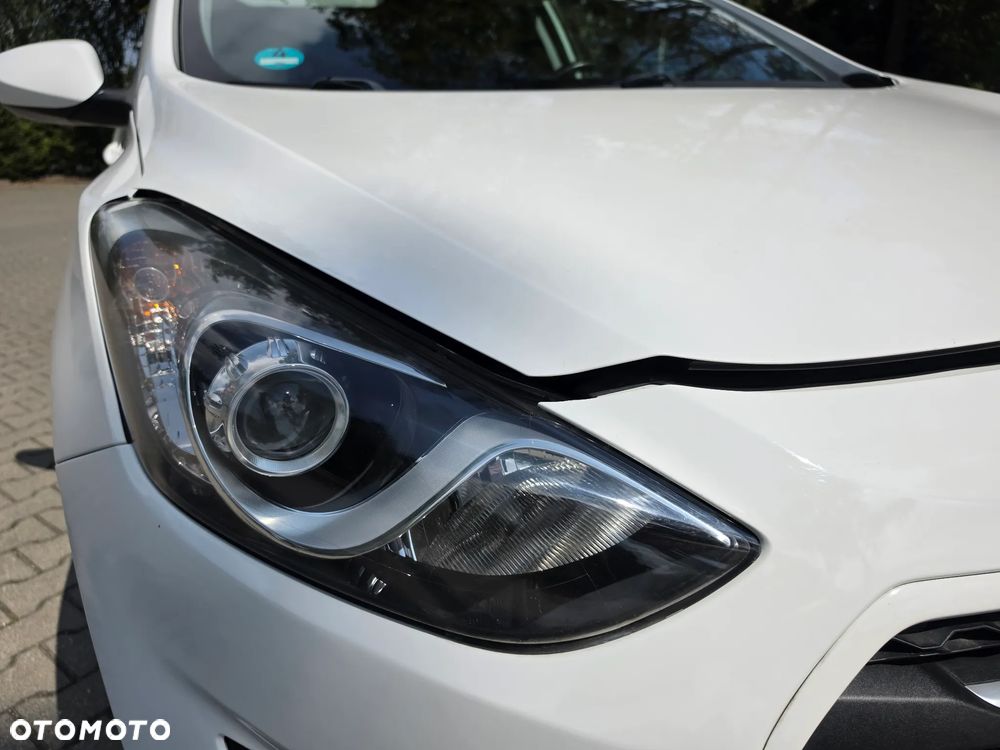 Hyundai i30 1.6 CRDi Comfort - 27