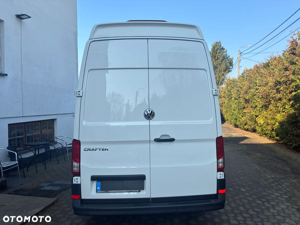 Volkswagen CRAFTER MAXI 2.0TDI 177KM Salon PL 2021r. 4,30m dł. ładowni, Bezwypadkowy - 17
