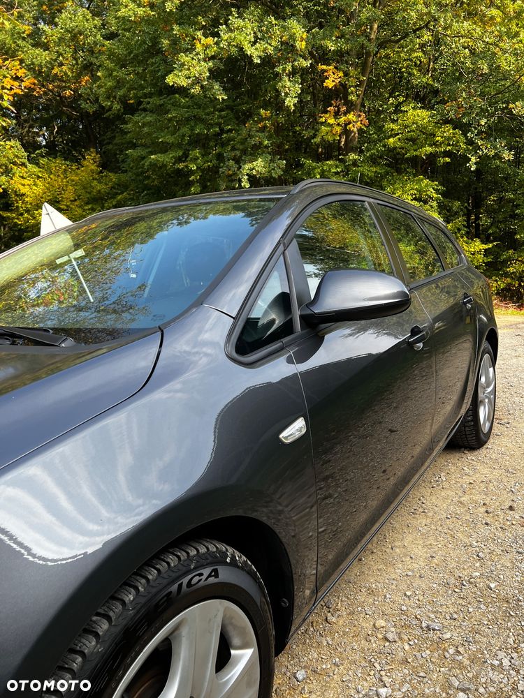 Opel Astra 1.6 CDTI Sport - 19