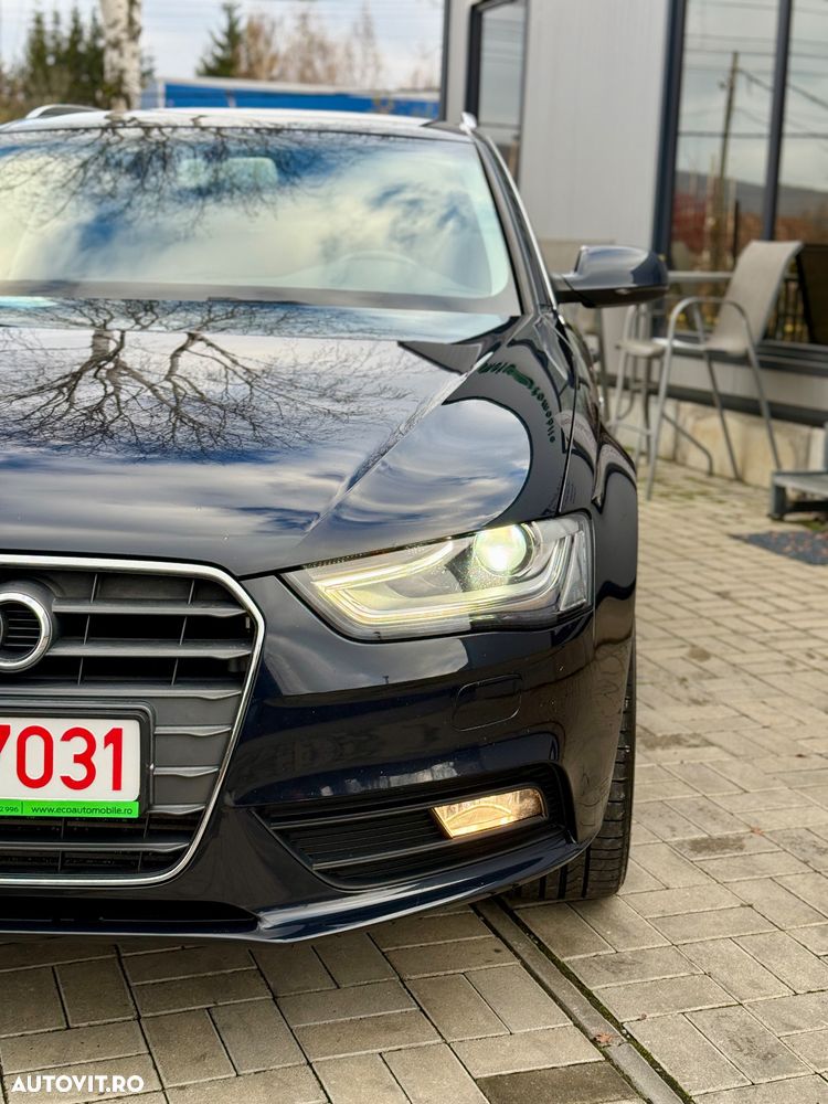 Audi A4 Avant 2.0 TDI DPF multitronic S line Sportpaket - 17