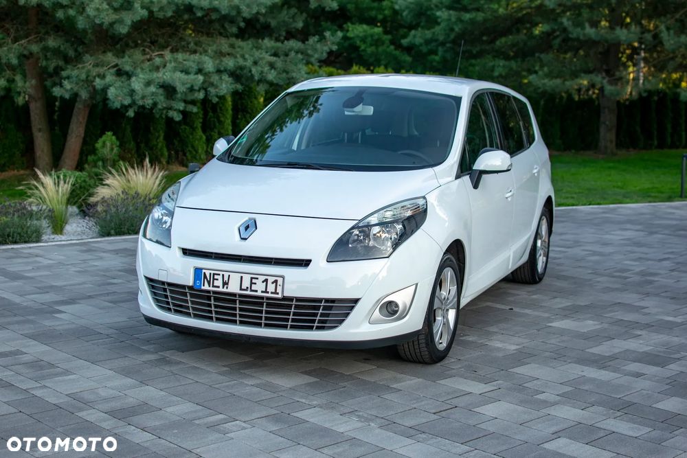 Renault Grand Scenic - 2