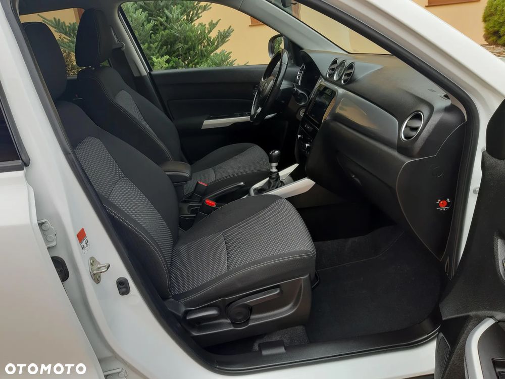 Suzuki Vitara 1.6 DDiS (4x2) Comfort+ - 25