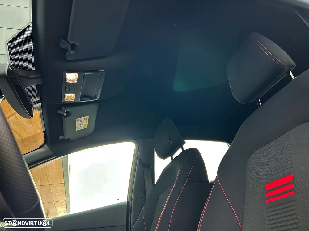 Ford Fiesta 1.0 EcoBoost ST-Line - 41
