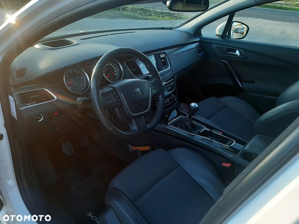 Peugeot 508 BlueHDi 150 Stop&Start Allure - 29