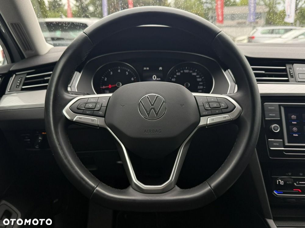 Volkswagen Passat 1.5 TSI EVO Business - 16