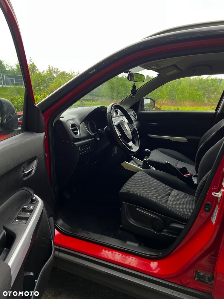 Suzuki Vitara 1.6 DDiS (4x4) Allgrip Comfort - 10