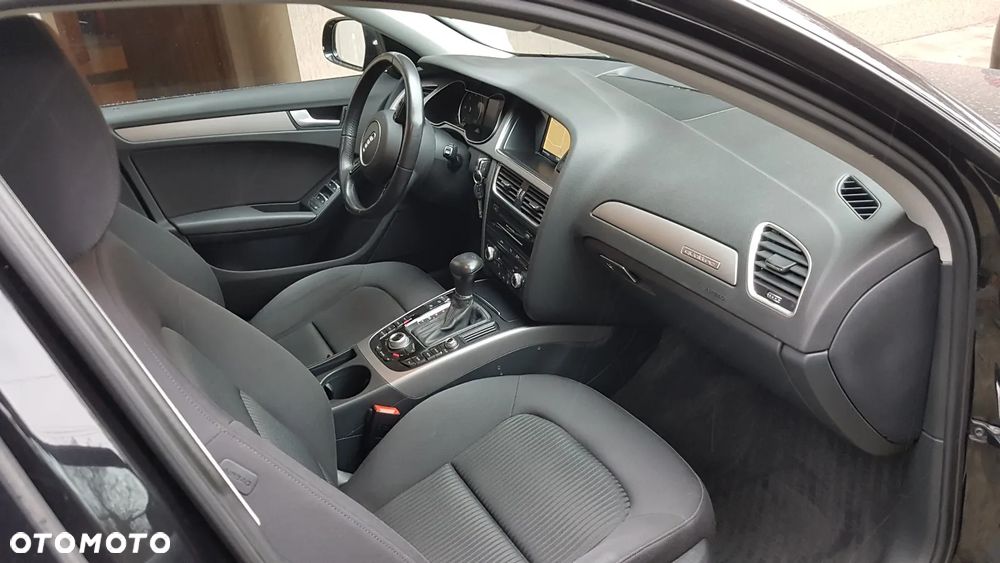 Audi A4 - 4