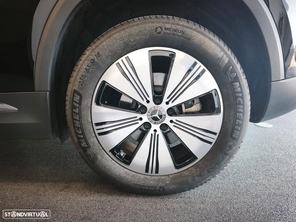 Mercedes-Benz EQA 250+ Progressive - 27