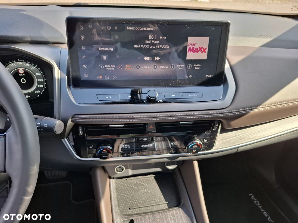 Nissan Qashqai - 10