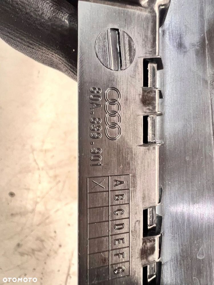 NAKŁADKA OSŁONA SŁUPKA DRZWI LEWY TYŁ AUDI Q5 FY 80A 80A839901 POŁYSK - 2