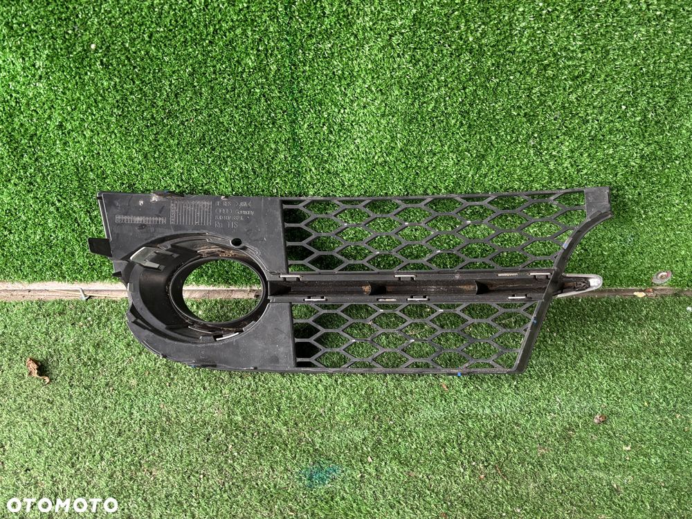 Audi TTS 8J 2006-2015 kratka w zderzak prawa strona - 4