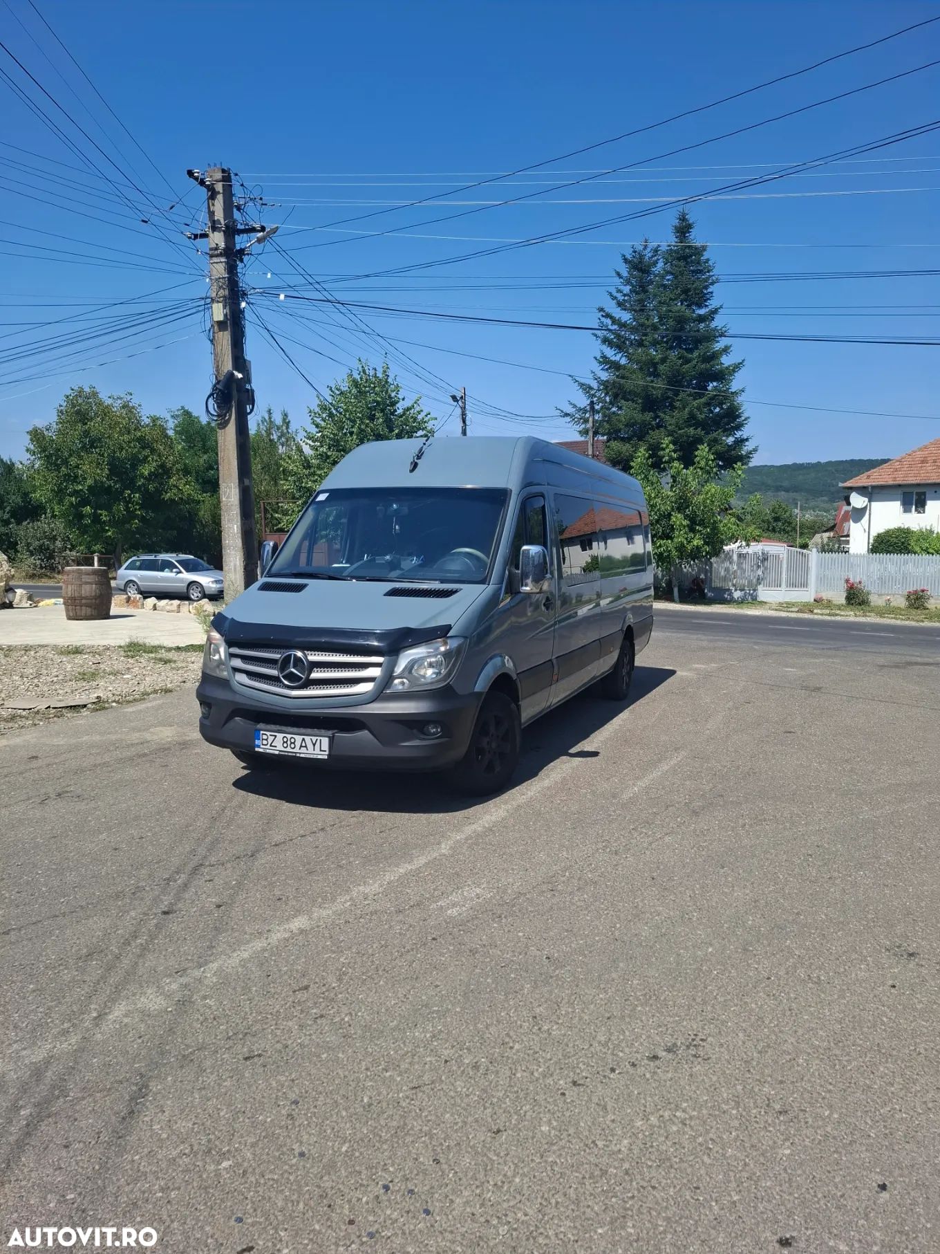 Mercedes-Benz Sprinter - 1