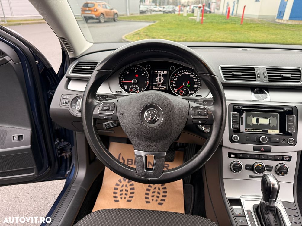 Volkswagen Passat Variant 2.0 Blue TDI DSG SCR Business Edition - 17