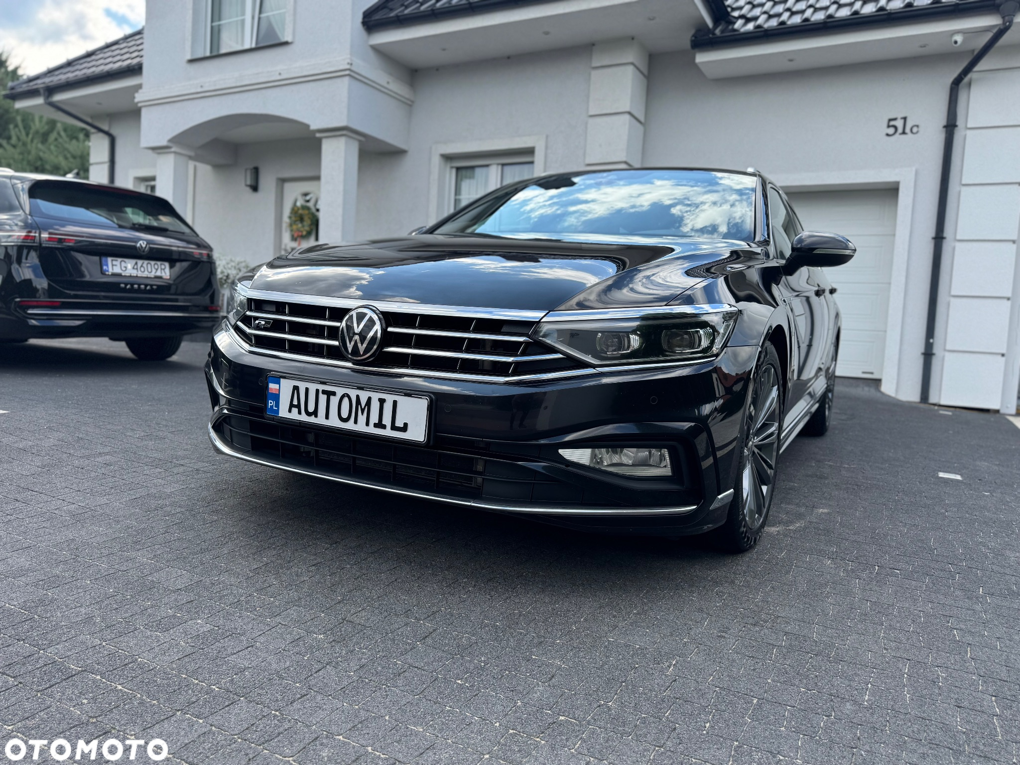 Volkswagen Passat Variant 2.0 TDI SCR DSG 4Motion Elegance - 2