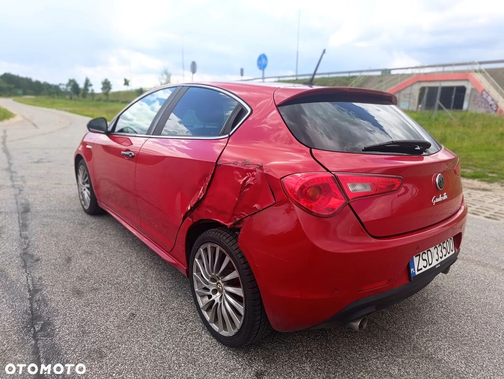 Alfa Romeo Giulietta 2.0 JTDM Exclusive TCT EU6 - 5
