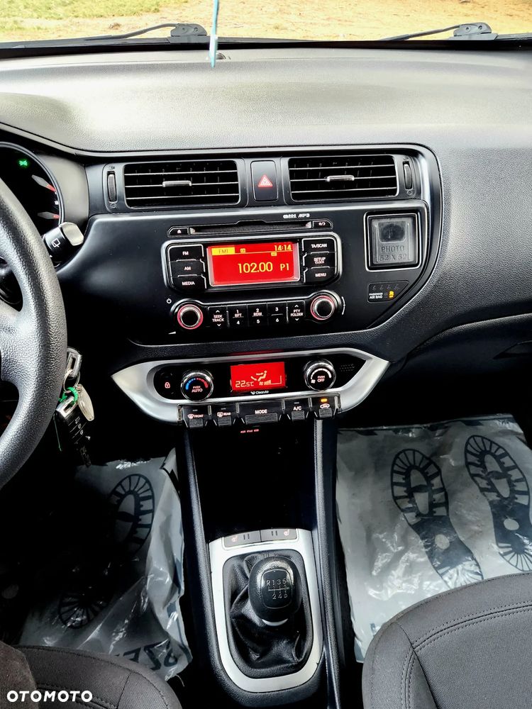 Kia Rio 1.4 Spirit - 10
