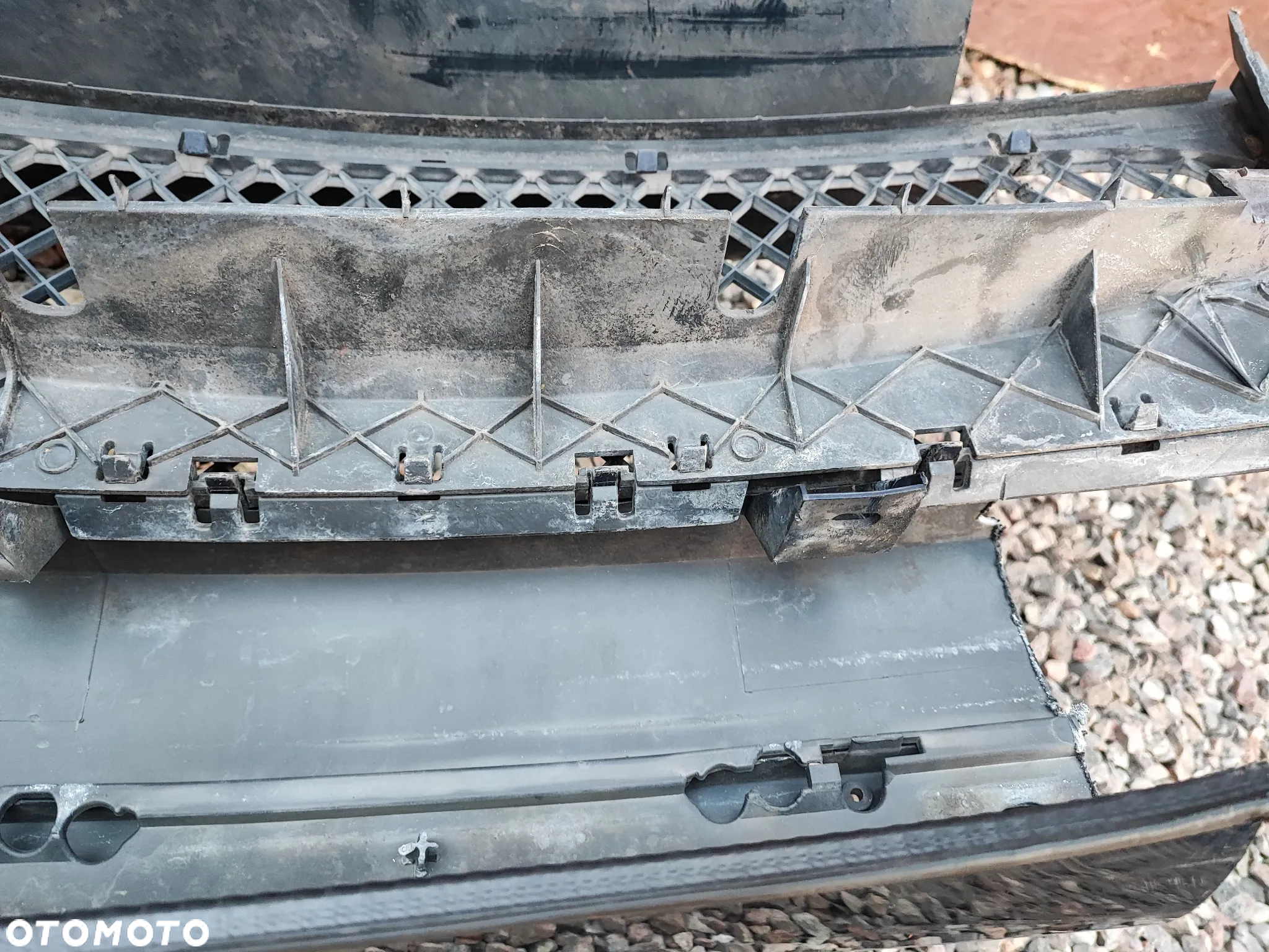 BMW E46 SEDAN / KOMBI ORYGINALNY ZDERZAK M-PAKIET PRZÓD POŁÓWKA DO SPAWANIA W KOLORZE ORIENT-BLAU METALICK O NR.  51 11 7 893 328 OEM - 18