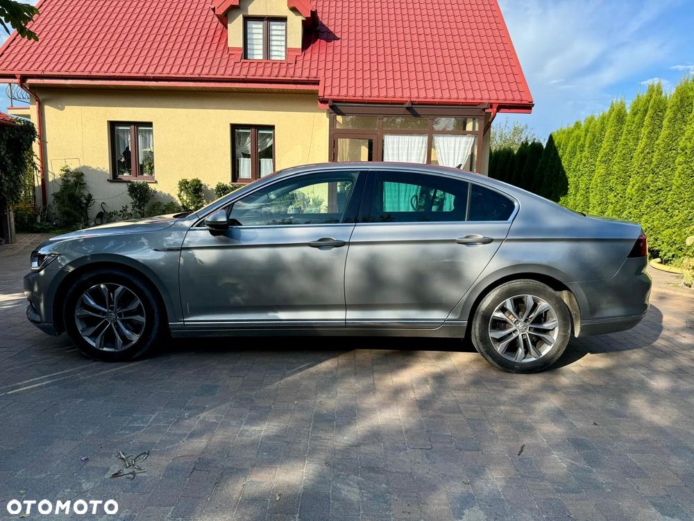 Volkswagen Passat 2.0 TDI BMT SCR 4Mot Comfortline DSG7 - 11