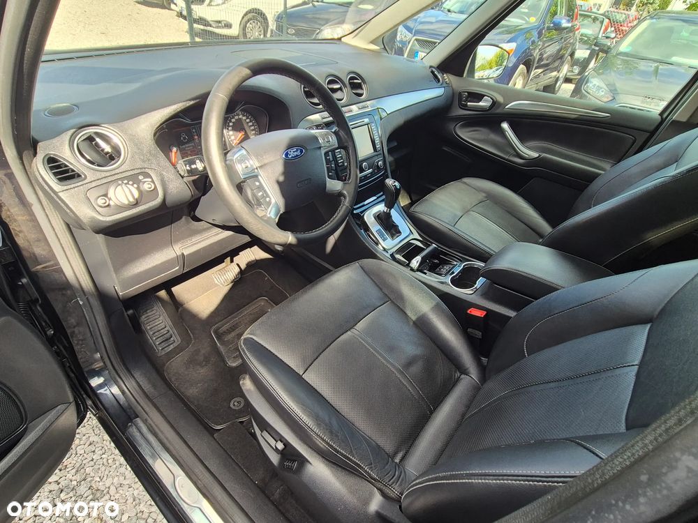 Ford Galaxy 2.0 T Platinium X (Titanium) - 24