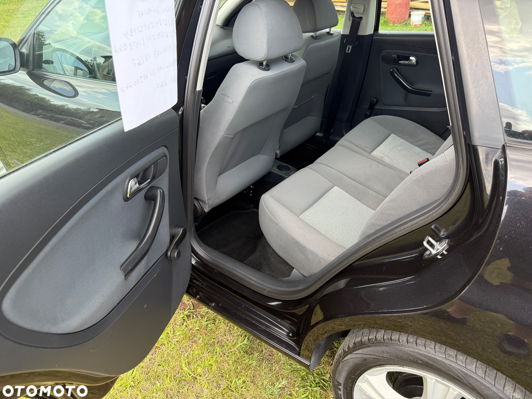 Seat Ibiza 1.4 16V Signo - 6