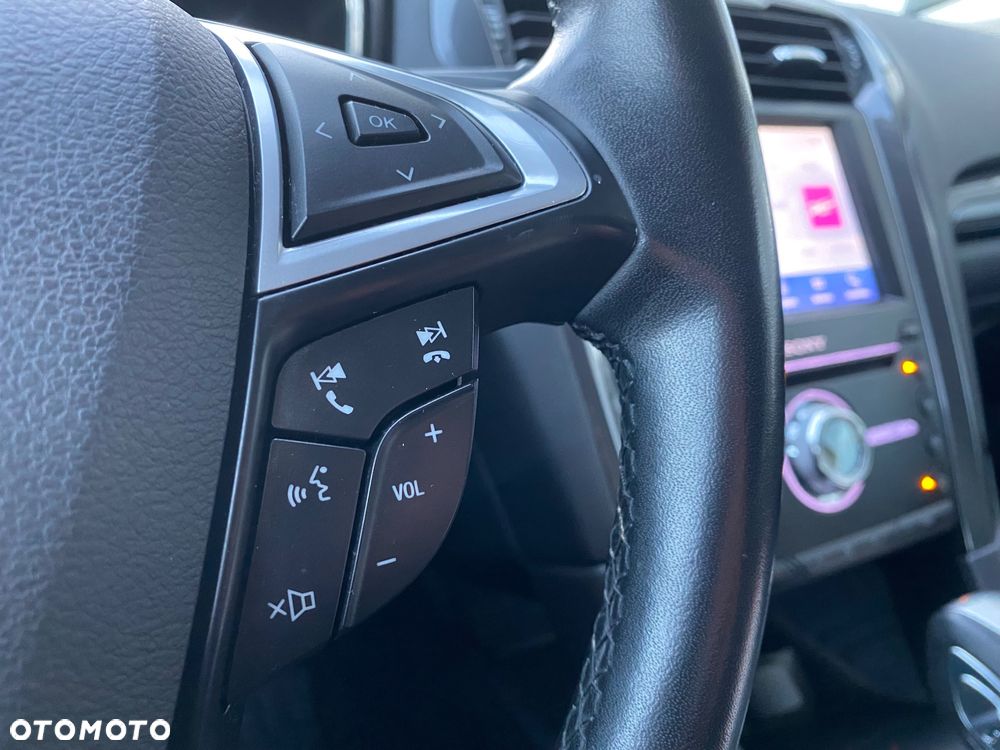 Ford Mondeo 2.0 Hybrid Trend - 31