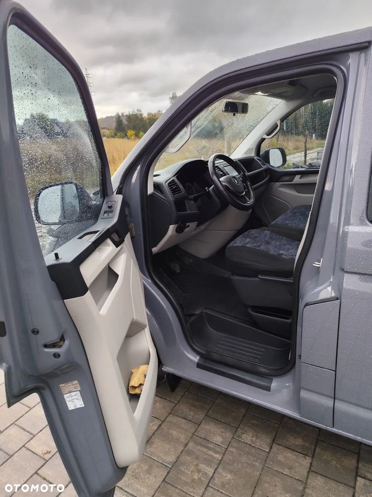 Volkswagen Transporter - 8