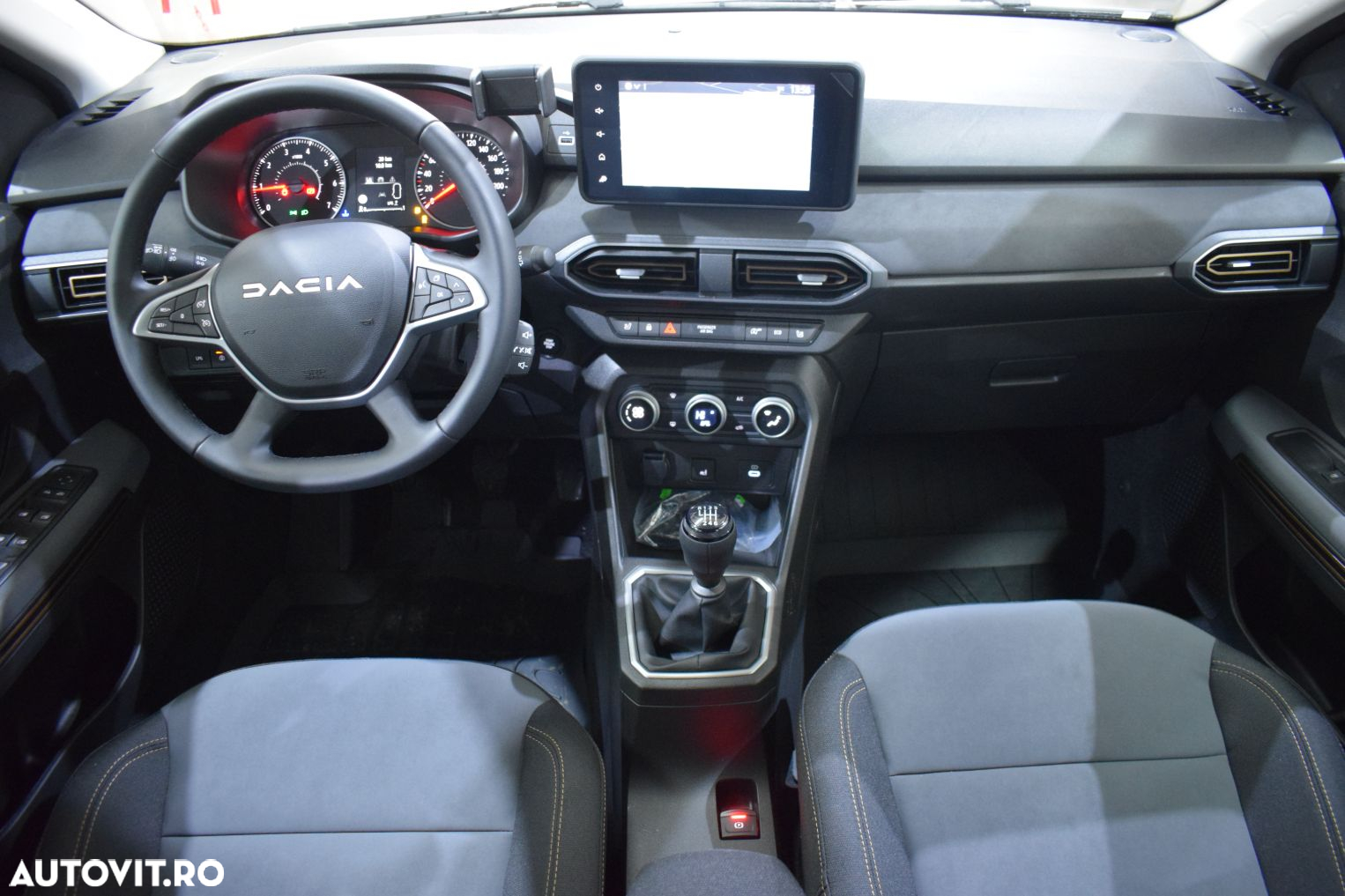 Dacia Sandero Stepway ECO-G 100 MT6 Extreme+ - 3